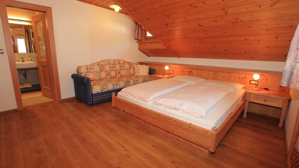 Bed And Breakfast Iman Santa Cristina Val Gardena Room photo